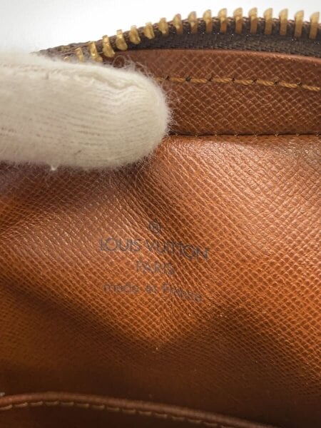 LOUIS VUITTON(ルイヴィトン) / 2)ダヌーブ_モノグラム・キャンバス
