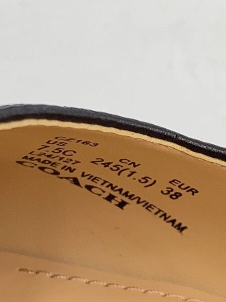 COACH キャメルパンプスUS7.0M　ITALY製　未使用　裏張り済み COACH(コーチ) / パンプス/US7.5/BLK/CZ163/ロクサーヌ | 中古品の販売