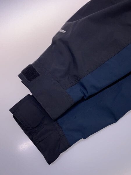 THE NORTH FACE(ザノースフェイス) / MOUNTAIN LIGHT JACKET_