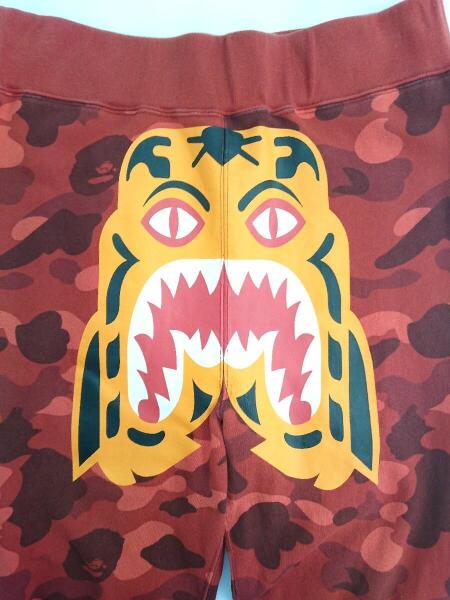 A BATHING APE(アベイシングエイプ) / タイガーカモ/スウェットパンツ 