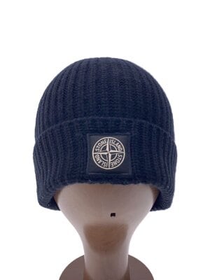 未使用STONE  ネイビー ニット帽 新品タグ付き 未使用STONE ISLAND ネイビー ニット帽 新品タグ付き STONE ISLANDの