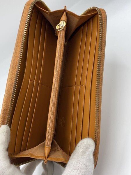 MCM(エムシーエム) / ラウンドファスナーロングウォレット/長財布
