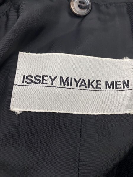 ISSEY MIYAKE MEN(イッセイミヤケメン) / コート/M/ウール/BLK/無地