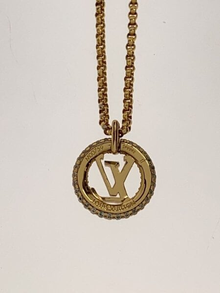 LOUIS VUITTON(ルイヴィトン) / コリエ・ルイーズ バイ ナイト 