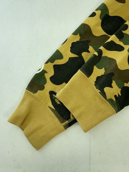 A BATHING APE(アベイシングエイプ) / 1ST CAMO SHARK CREWNECK 