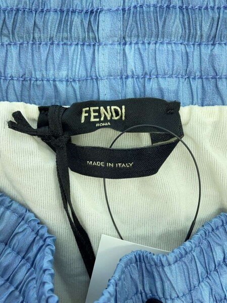 ショートパンツ FENDI(フェンディ) ⁄ FENDI (フェンディ) 中古・古着