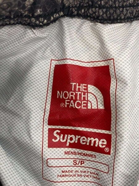 Supreme(シュプリーム) / ボトム/S/ナイロン/BLK/総柄/NF0A3RSD | 古着