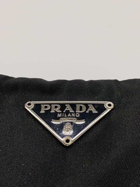 PRADA(プラダ) / 三角プレート/ミニポーチ/ナイロン/BLK/無地// | 中古