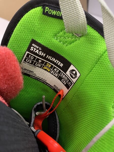 BURTON(バートン) / STASH HUNTERスノーボードブーツ | 中古品の販売