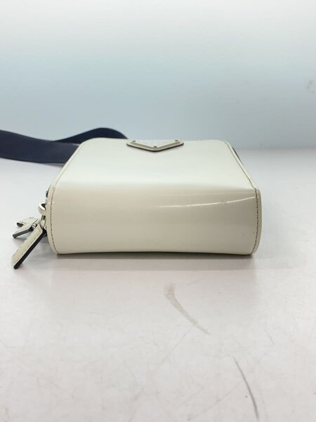 ⭐️PRADA ⭐️鑑定済み・正規品⭐️エナメルショルダーバック⭐️ヴィンテージ⭐️ PRADA(プラダ) / 三角タグ/ショルダーバッグ/エナメル/WHT/無地/2ZH126