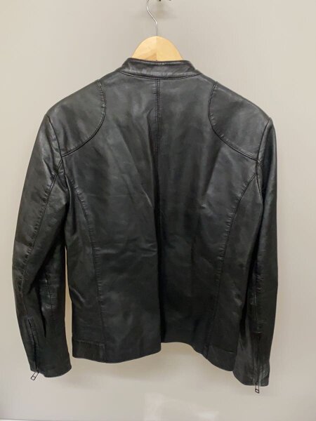 International Gallery beams シングルライダース