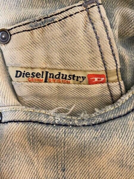 DIESEL ストレートデニムパンツ ブラウン 26 ディーゼルストレート 