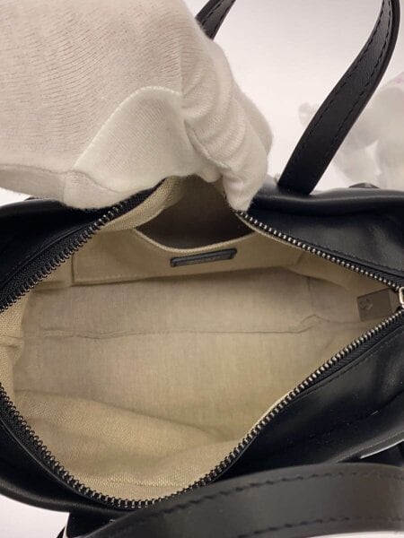 JIMMY CHOO(ジミーチュウ) / スタースタッズ/オールブラック