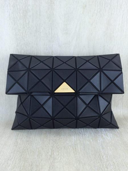 BAO BAO ISSEY MIYAKE(バオバオイッセイミヤケ) / LUCENT FLAP MATTE  