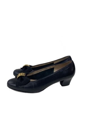 Salvatore Ferragamoのパンプス検索結果|中古品の通販サイト セカンド