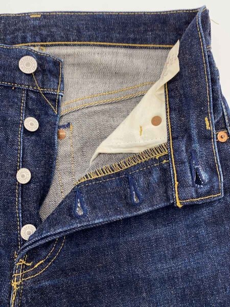 Levi's(リーバイス) / 503B/日本製/90s/赤耳/セルビッジ/BIG E/ボタン