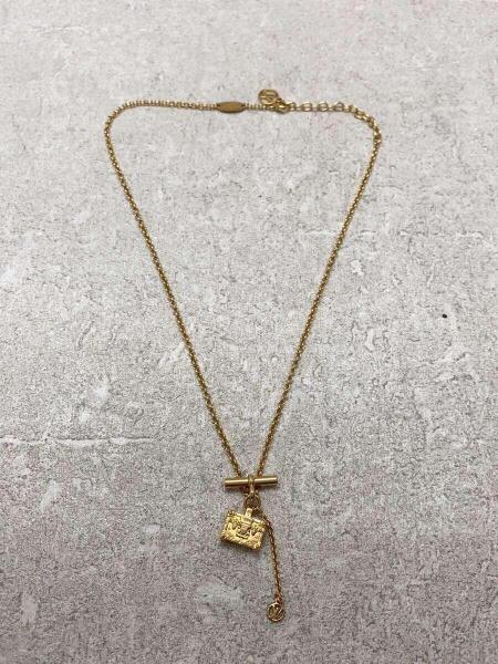 Louis Vuitton トランク型ネックレス