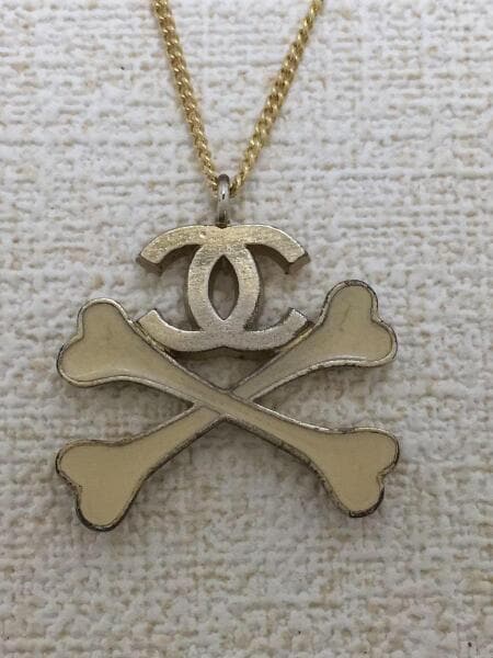 CHANEL(シャネル) / ネックレス/トップ有/レディース/クロスボーン 