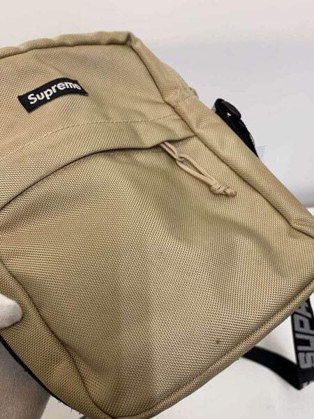 Supreme(シュプリーム) / ショルダーバッグ/--/BEG | 中古品の販売