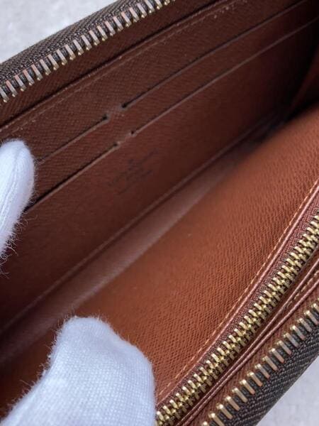 LOUIS VUITTON(ルイヴィトン) / 1)ジッピー・ウォレット_モノグラム
