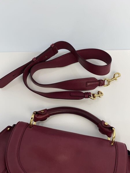 Salvatore Ferragamo(サルヴァトーレフェラガモ) / ショルダーバッグ 