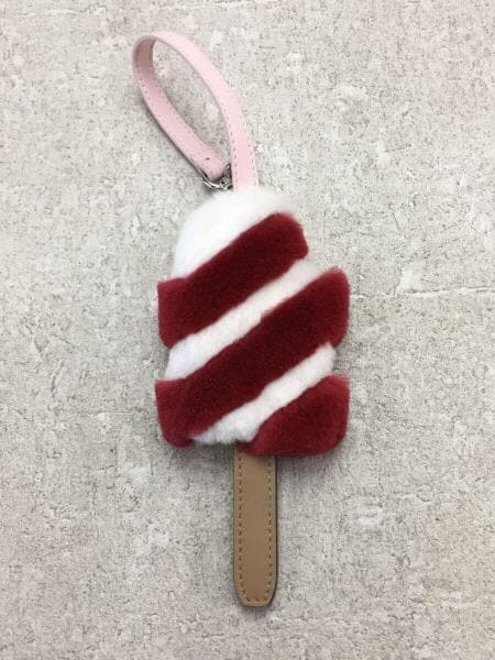 フェンディ　アイスキャンディバー　チャーム フェンディ“アイスキャンディ型”新作チャーム「フェンディ ジェラート