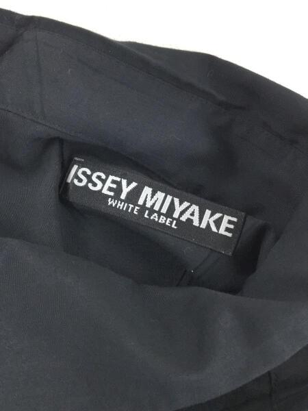 ISSEY MIYAKE(イッセイミヤケ) / 長袖シャツ/4/ポリエステル/BLK/無地