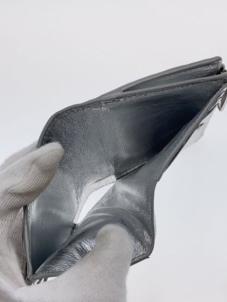 BOTTEGA VENETA(ボッテガヴェネタ) / 2つ折り財布/レザー/SLV/無地