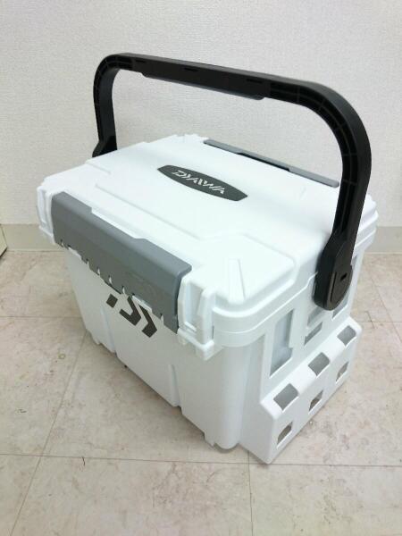 Daiwa ダイワ タックルボックス フィッシングその他 Wht セカンドストリート 衣類 家具 家電等の買取と販売ならセカンドストリート お問い合わせ番号
