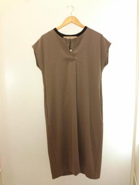 beige，(ベイジ) / 20SS/タグ付/ベルト付/CINDY/ワンピース/6899919/6