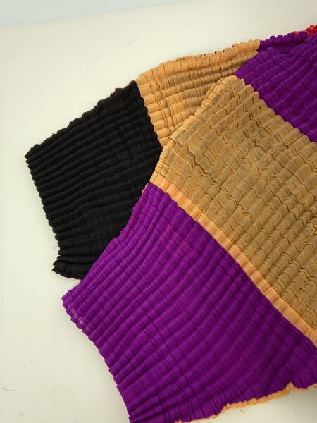 ISSEY MIYAKE(イッセイミヤケ) / 半袖ブラウス/M/ポリエステル/マルチ