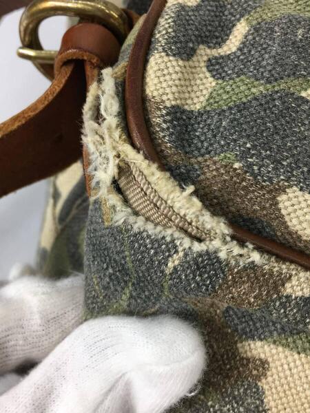 IL BISONTE ショルダー カモフラ キャンバス クロスボディバッグ