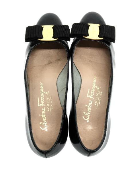 Salvatore Ferragamo(サルヴァトーレフェラガモ) / ヴァラリボン 