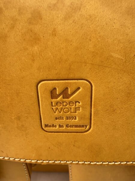レダーウォルフ-Wolf leder WOLF 肩肉バック LEDER WOLF オールレザー