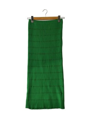 PLEATS PLEASE ISSEY MIYAKEのロングスカート検索結果|古着・中古品の