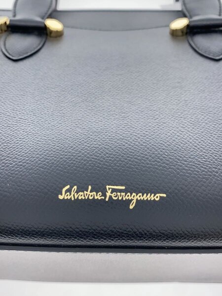 Salvatore Ferragamo(サルヴァトーレフェラガモ) / 2WAY ハンドバッグ 