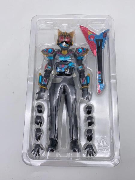 BANDAI SPIRITS(バンダイスピリッツ) / 開封済/S.H.Figuarts/仮面 