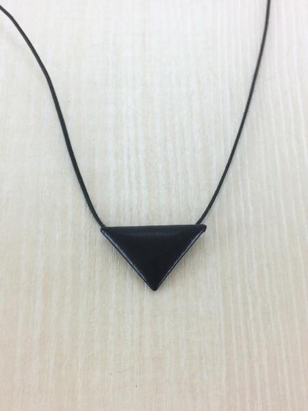 TOGA(トーガ) / ネックレス/レザー/ブラック/トップ有 | 中古品の販売 