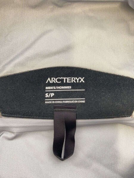 ARC'TERYX(アークテリクス) / BETA LT JACKET/Binary/ナイロン
