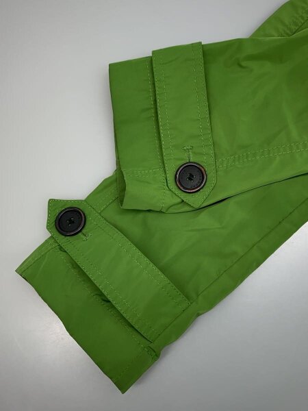 バーバリーブリット　フード付きジャケット　ナイロンジャケット　オリーブ BURBERRY BRIT(バーバリーブリット) / ナイロンジャケット/38/ナイロン