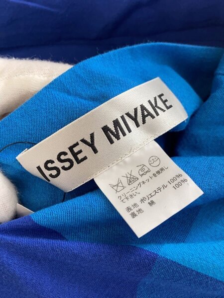 ISSEY MIYAKE(イッセイミヤケ) / リバーシブルコート/3/コットン/BLU 