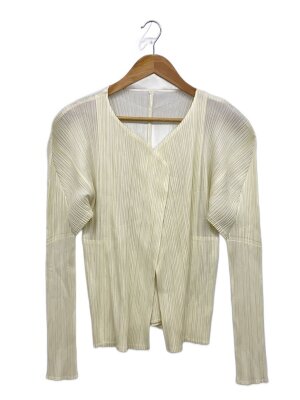 PLEATS PLEASE ISSEY MIYAKE（プリーツプリーズイッセイミヤケ）の古着