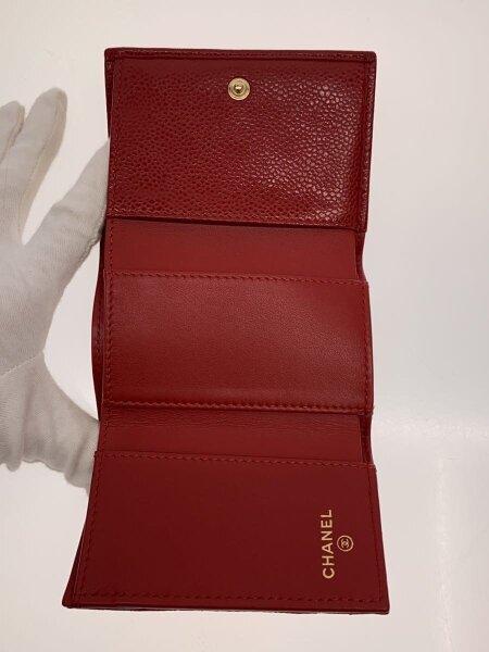 CHANEL　ココマーク　キャビアスキン　レザー　レッド　二つ折り財布 CHANEL(シャネル) / 3つ折り財布/レザー/レッド/レディース/30683/ココ