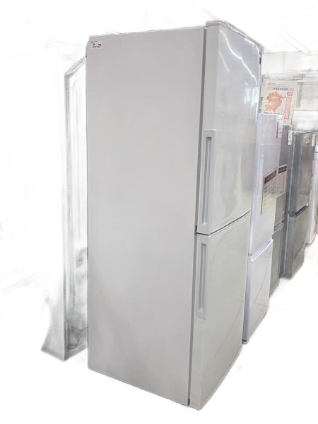 SHARP(シャープ) / 冷蔵庫 SJ-PD28J-W// | 中古品の販売・通販なら 