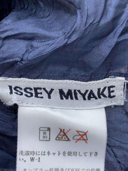 ISSEY MIYAKE(イッセイミヤケ) / 長袖カットソー/M/ポリエステル/NVY