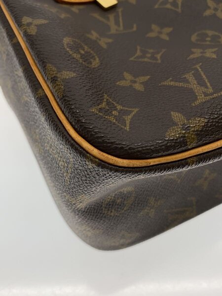 LOUIS VUITTON モノグラム　シテ LOUIS VUITTON(ルイヴィトン) / シテMM_モノグラム・キャンバス/PVC