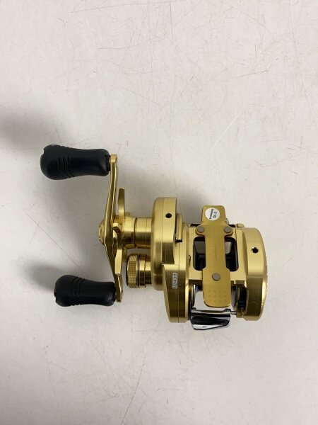 SHIMANO(シマノ) / 033439 15calcutta conquest 200hg/ベイトリール 