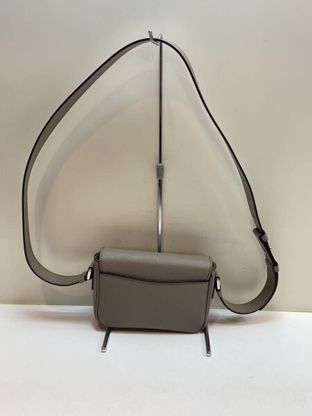 PRADA(プラダ) / サフィアーノ/ショルダーバッグ/レザー/GRY/2VD065
