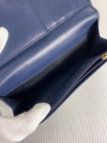 Salvatore Ferragamo(サルヴァトーレフェラガモ) / 長財布/ネイビー 