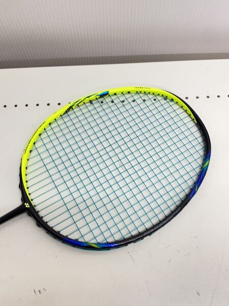 Yonex バドミントン バドミントン アストロクス77 ガット色 アストロ